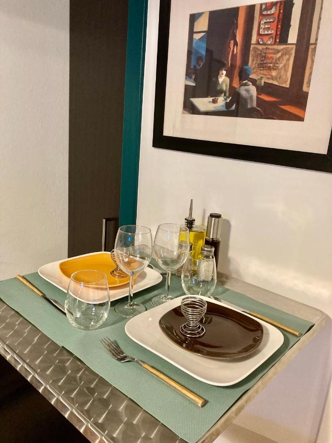 Aux 4 Logis Appart-Hotel - Studio Le City - Petit Dejeuner Inclus 1Ere Nuit 푸아 외부 사진