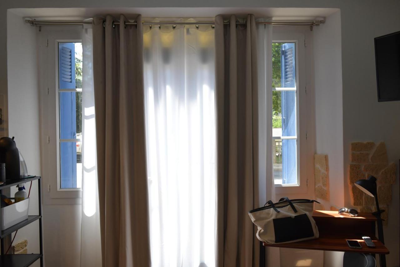 Aux 4 Logis Appart-Hotel - Studio Le City - Petit Dejeuner Inclus 1Ere Nuit 푸아 외부 사진