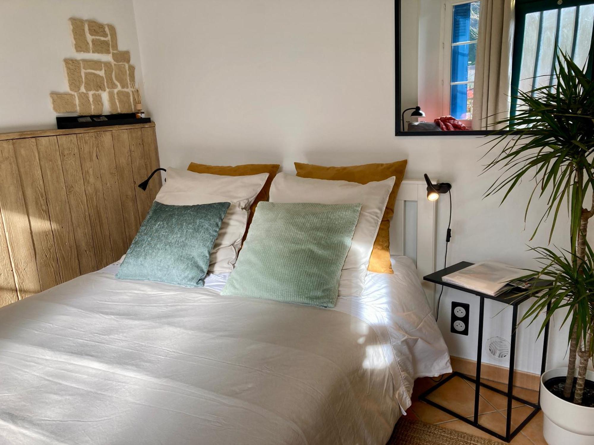 Aux 4 Logis Appart-Hotel - Studio Le City - Petit Dejeuner Inclus 1Ere Nuit 푸아 외부 사진