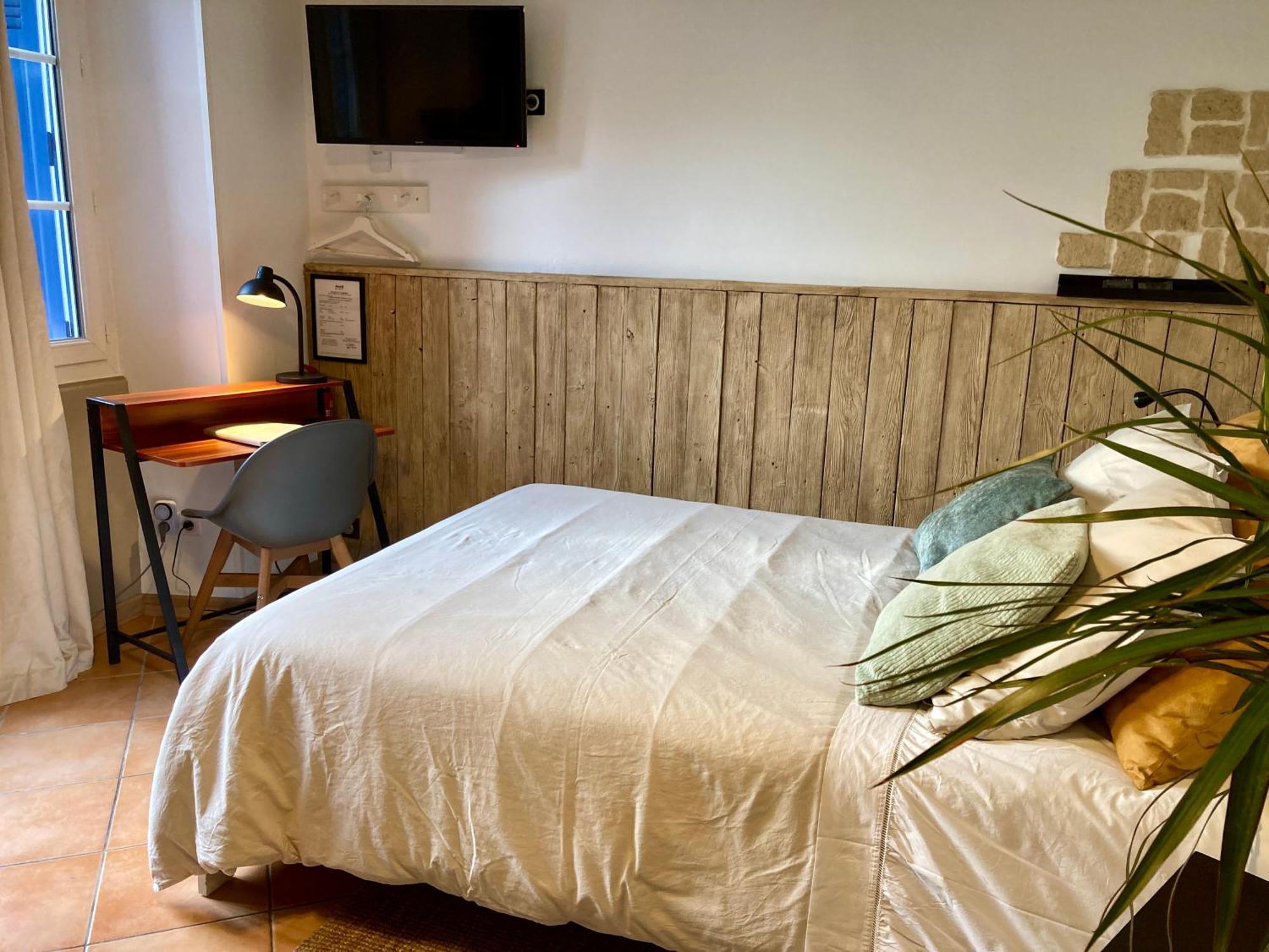 Aux 4 Logis Appart-Hotel - Studio Le City - Petit Dejeuner Inclus 1Ere Nuit 푸아 외부 사진